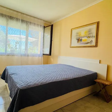 Apartment Sun Palace 4
