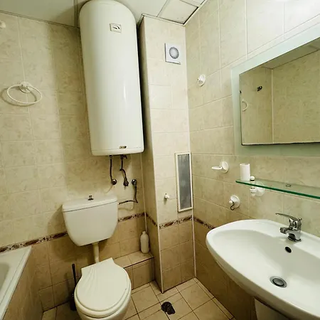 Sun Palace 4 Apartment