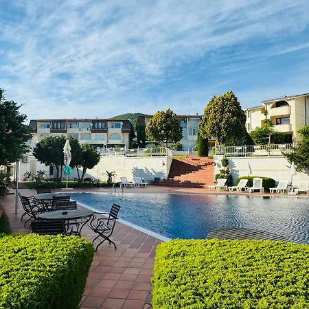 Apartment Sun Palace 4